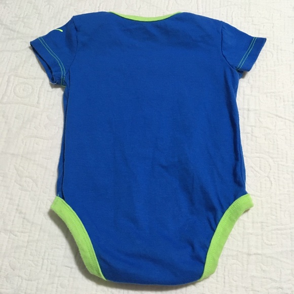 0-3m (4/$20) Puma Onesie/Bodysuit - Picture 4 of 4